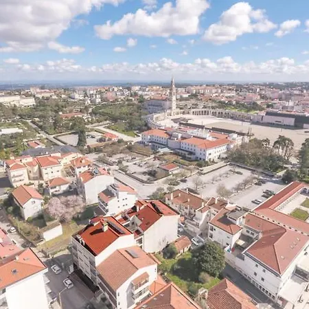 Nossa Senhora De Lurdes 2* Фатіма