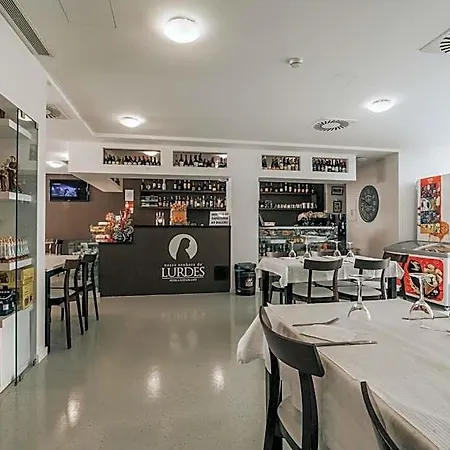Nossa Senhora De Lurdes Hotel