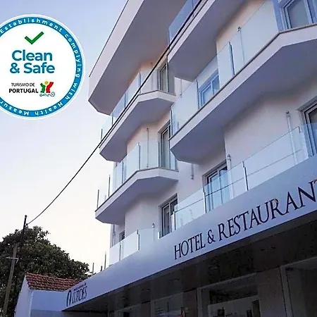 Nossa Senhora De Lurdes Hotel